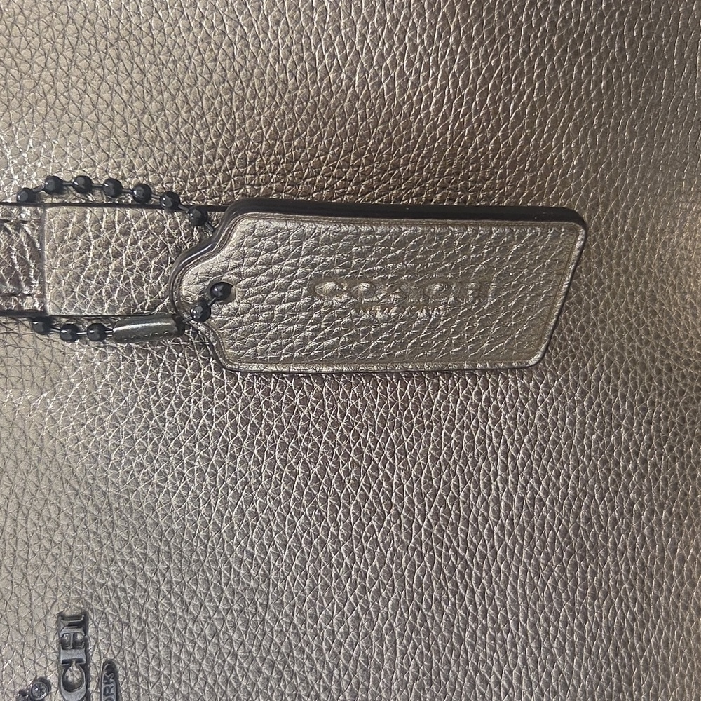 Coach Metallic Gold Satchel and Wallet Set Orig Price For Bag 350 Wallet 100 - Picture 3 of 7